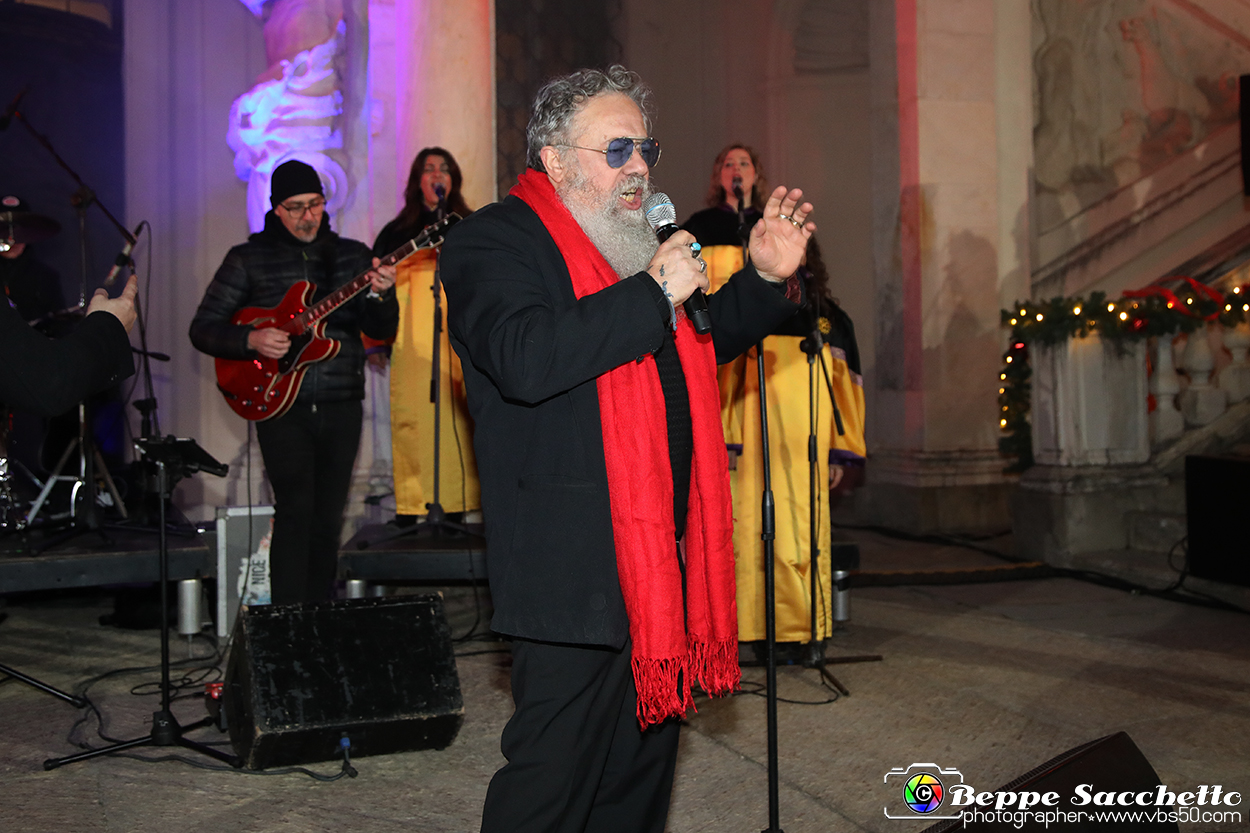 VBS_4381 -  Il Magico Paese di Natale 2024 - Spettacolo di Inaugurazione a Govone.jpg